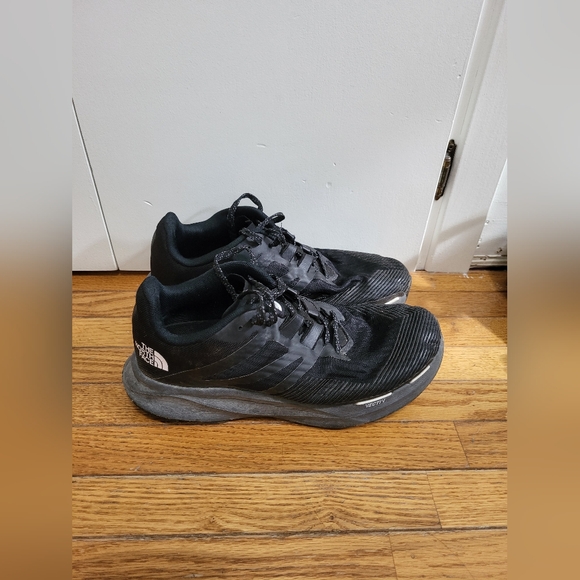 North Face Vectiv Trail Runners Size 8 - Picture 4 of 5